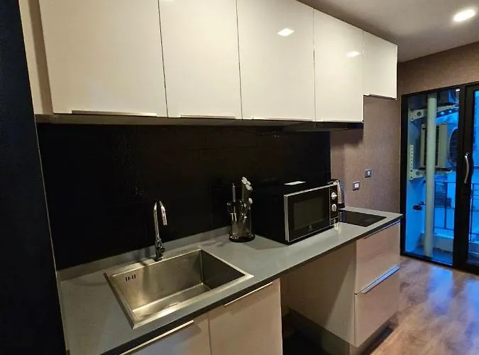 Sukhumvit Ekkamai Thonglor The Ace Apartment Bangkok