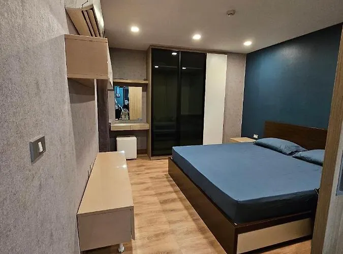 Sukhumvit Ekkamai Thonglor The Ace Apartment